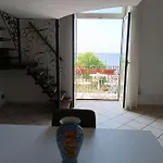 Corriano-incantevole Casa Con Vista Mare.