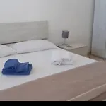Corriano-incantevole Casa Con Vista Mare. 아파트
