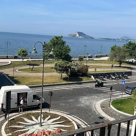 Appartement Corriano-incantevole Casa Con Vista Mare.